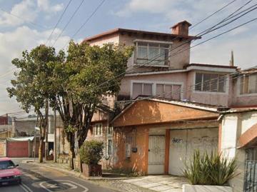Casa en Santa Rosa Xochiac