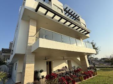CASA EN SEMI AMUEBLADA EN RENTA EN FRACCIONAMIENTO LA CIMA, TUXTLA GUTIERREZ