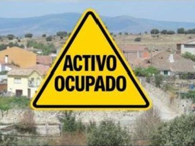 CASA EN SERRADA DE LAS FUENTES