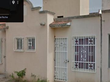 Casa en TETLALPA NO 442 MZ 41 LT2 FRACCIÓN A PALMA REAL Veracruz, VER LG