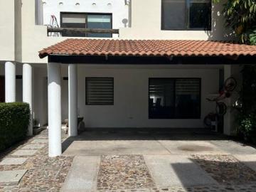 CASA EN TROJES DEL NORTE 4 RECAMARAS CON BAÑO CADA UNA EN OFERTA ESPECIAL