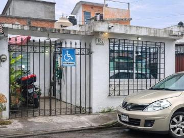 Casa en Unidad habitacional El Coyol