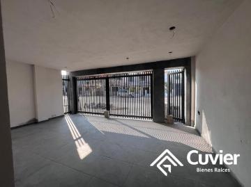 Casa en Unidad Nacional