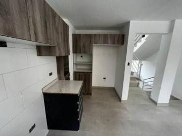 Casa en Urb Ejercito