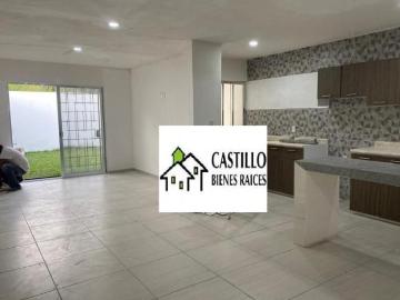 CASA EN VTA. C. DEL CAFETAL MZA. 7 SEC. II RESID. FINCA REAL CORDOBA, VER