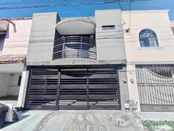 Casa en Valle de las Palmas