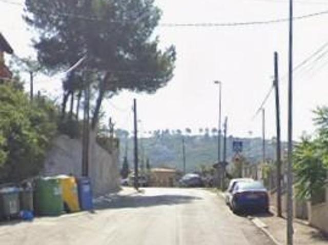 CASA EN VALLIRANA