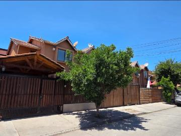 CASA EN VENTA, MAIPÚ, $ 110 MILLONES