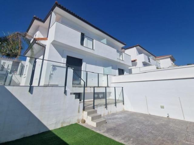 Casa en venta Manilva