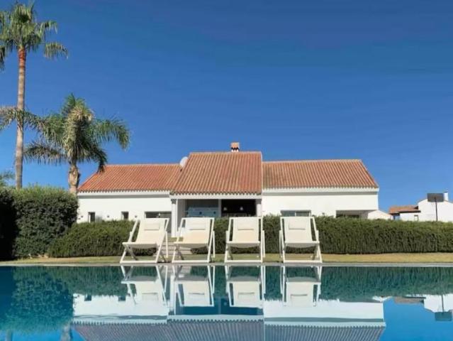 Casa en venta Manilva