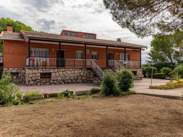 Casa en venta Manzanares el Real