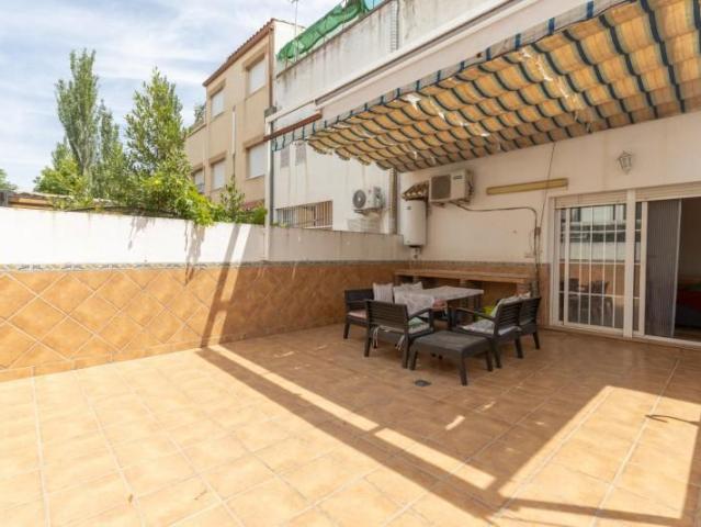 Casa en venta Maracena