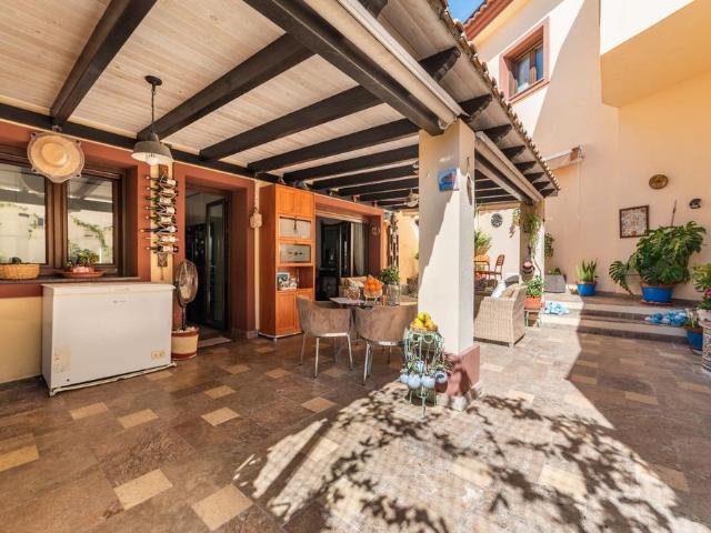 Vivienda de lujo de 271 m2 en venta Marbella, España