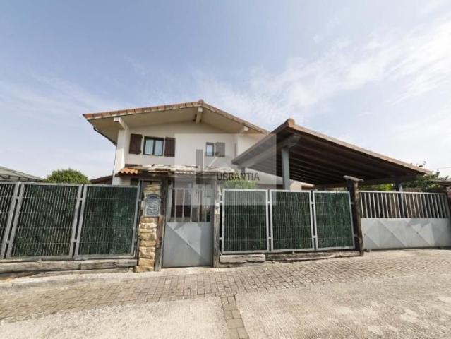 Casa en venta Mendívil