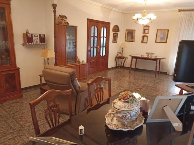 Casa en venta Mengibar