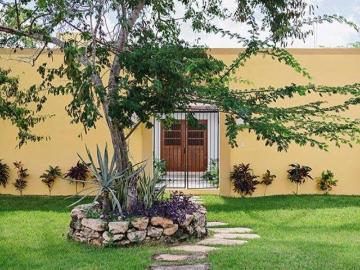 CASA EN VENTA MÉRIDA, TIPO HACIENDA EN CHICXULUB PUEBLO