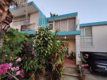 CASA EN VENTA MERIDA, MIGUEL ALEMAN AMPLIA CASA CON ALBERCA FVC 2075