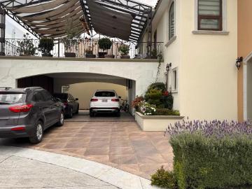 CASA EN VENTA METEPEC