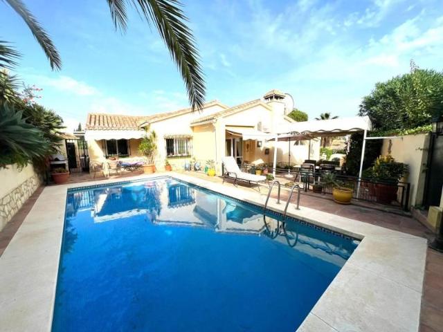 Casa en venta Mijas