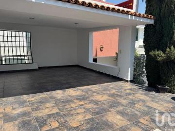 Casa en venta en fraccionamiento Mision Conca Queretaro Queretaro