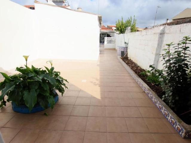 Casa en venta Montijo