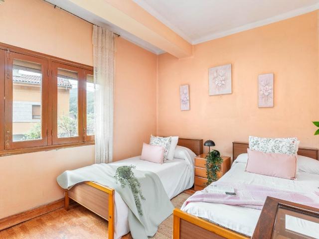 Casa en venta, Moreda, Asturias