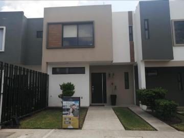 Casa en Venta nueva con jard?n en Boca del R?o