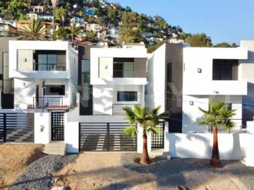 CASA EN VENTA NUEVA EN COLONIA AZTECA EN ENSENADA, BAJA CALIFORNIA