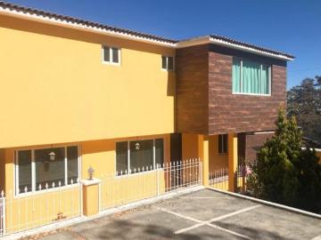 Casa en venta nueva en Condado de Sayavedra amueblada