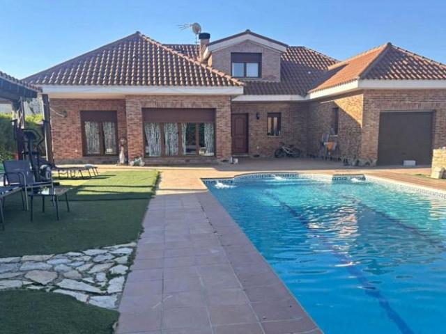 Casa en venta Nuevo Baztán
