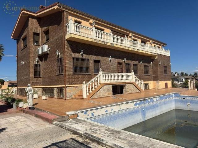 Casa en venta Navalcarnero