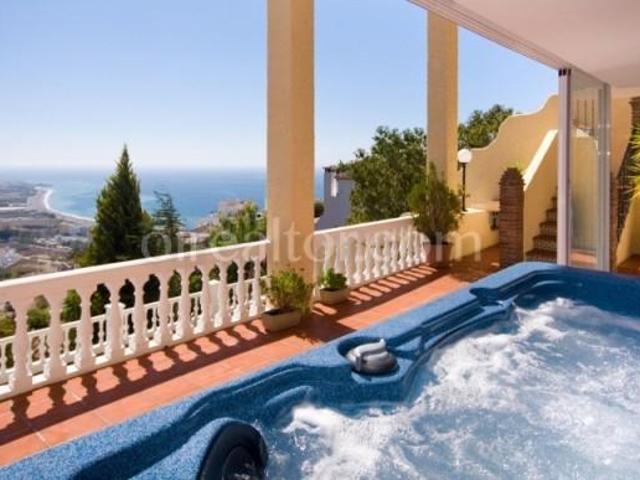 Casa en venta Nerja
