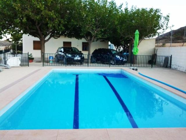 Casa en venta Novelda