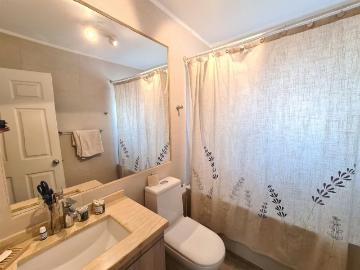CASA en VENTA o ARRIENDO La Hacienda, Machalí | 5 Dormitorios por 9000.00 en Machalí