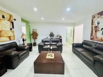 Casa en Venta o Renta en el Fracc. Paseo de Santa María, Cuautitlán