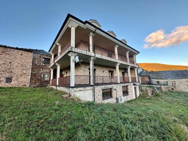 Casa en venta Oencia
