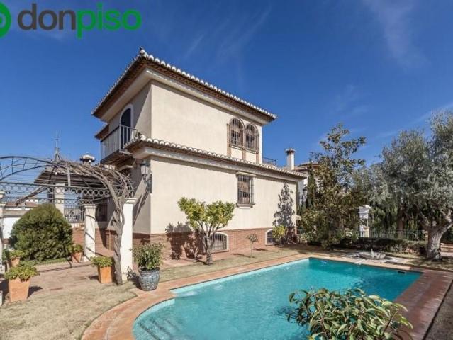 Casa en venta Ogíjares