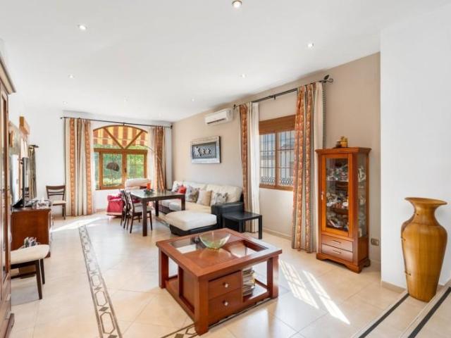 Casa en venta Ogíjares