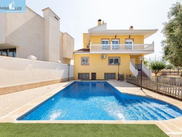 Casa en venta Ogíjares