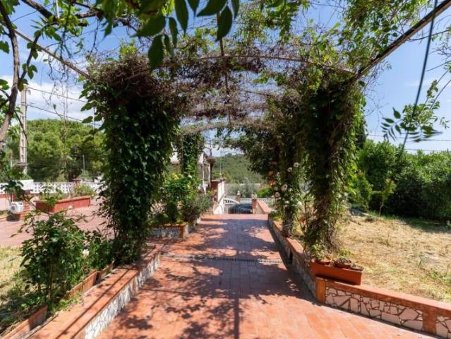 Casa en venta Olesa de Montserrat