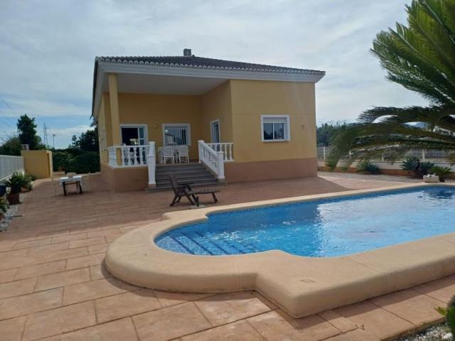 Casa en venta Oliva