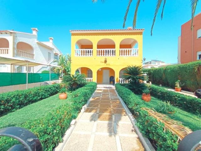 Casa en venta Oliva