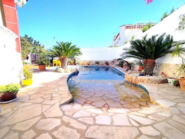 Casa en venta Oliva