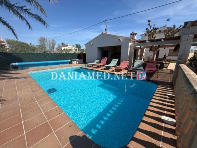 Casa en venta Oliva
