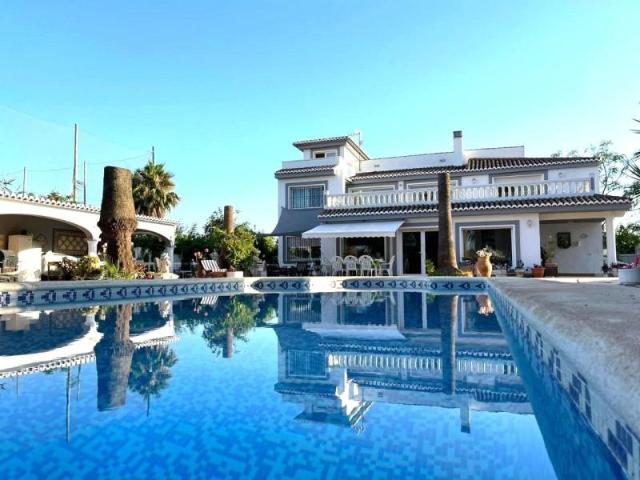 Casa en venta Oliva