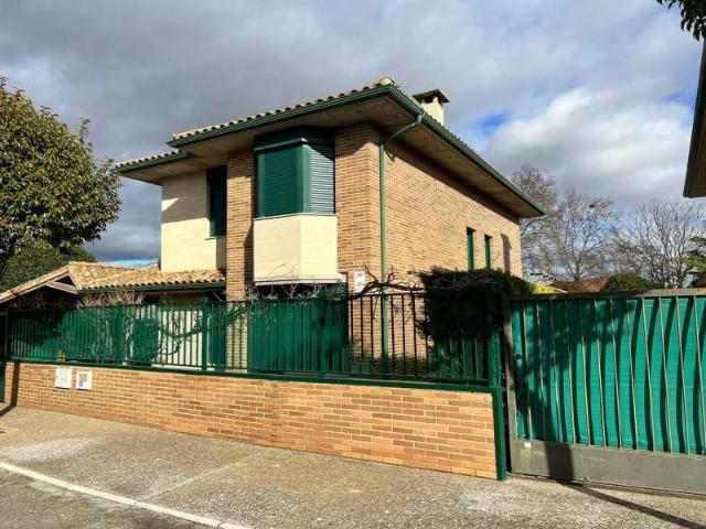 Casa en venta Ollauri
