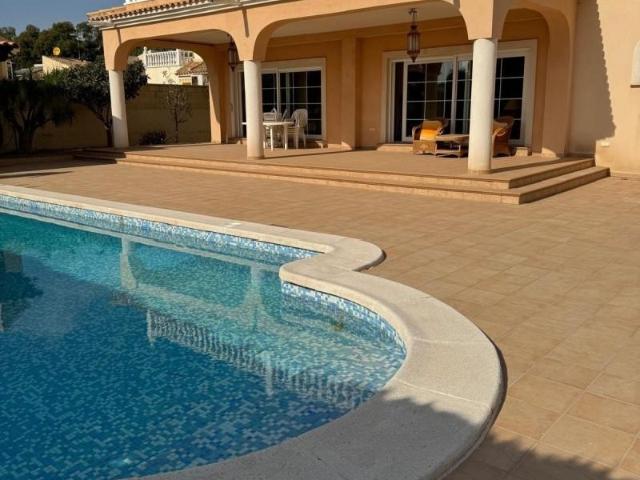 Casa en venta Orihuela Costa