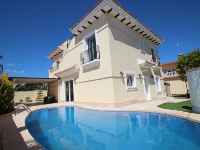 Casa en venta Orihuela Costa