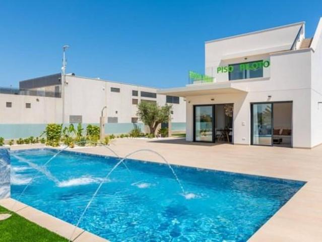 Casa en venta Orihuela Costa