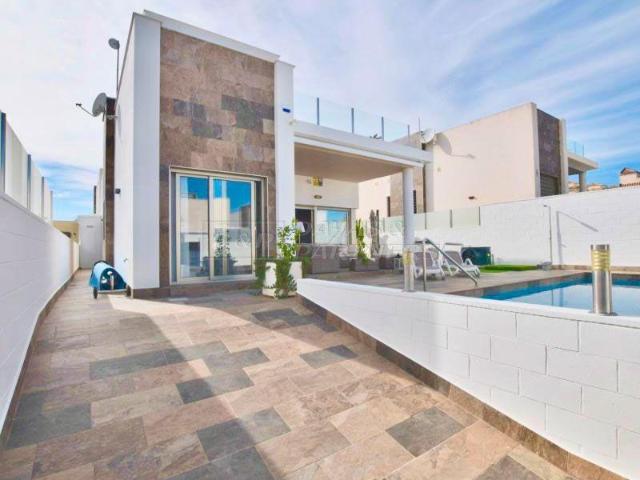 Casa en venta Orihuela Costa
